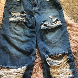 Fashion nova boyfriend jeans